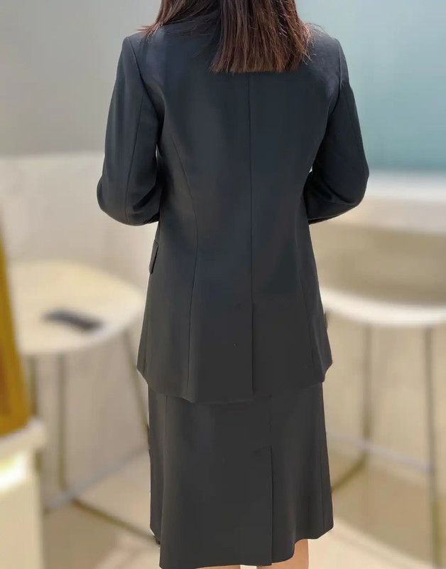 Louis Vuitton Louis Vuitton Women's Black Wool Blazer Coat 0089 Size ONE SIZE - 8 Thumbnail
