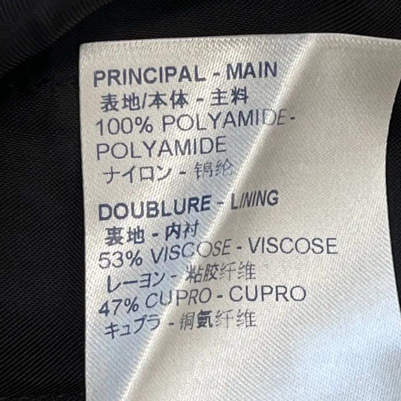 Louis Vuitton Louis Vuitton Summer Black Casual Shorts for Women 0089 Size 22" - 8 Thumbnail