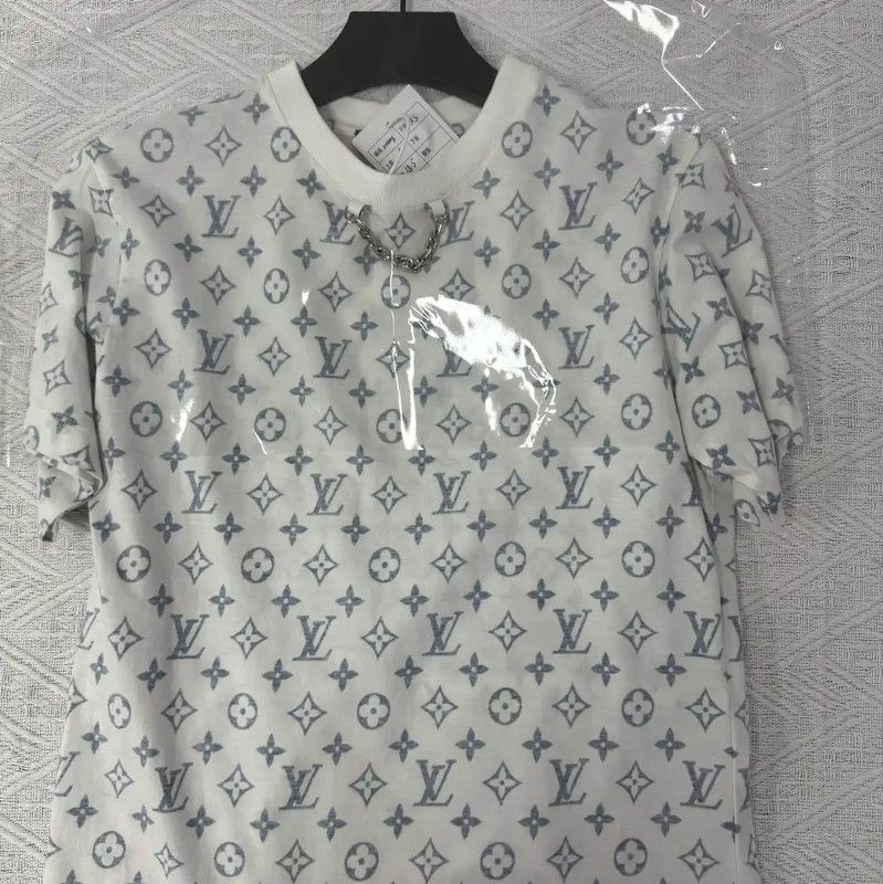 Louis Vuitton Louis Vuitton Summer White Cotton T-Shirt 0089 Size XS / US 0-2 / IT 36-38 - 8 Thumbnail
