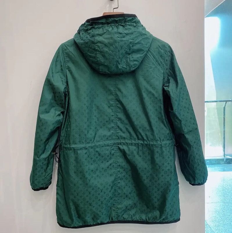 Louis Vuitton Louis Vuitton Green Women's Windbreaker 0089 Size M / US 6-8 / IT 42-44 - 2 Thumbnail
