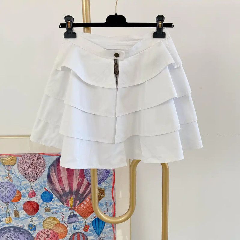 Louis Vuitton Louis Vuitton Summer White Cotton Mini Skirt 0089 Size 23" - 2 Thumbnail