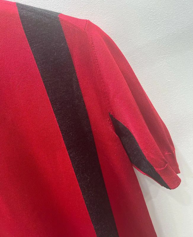 Louis Vuitton Louis Vuitton Red Silk Short Sleeve Dress 0089 Size M / US 6-8 / IT 42-44 - 7 Thumbnail