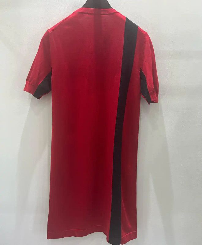 Louis Vuitton Louis Vuitton Red Silk Short Sleeve Dress 0089 Size M / US 6-8 / IT 42-44 - 2 Thumbnail