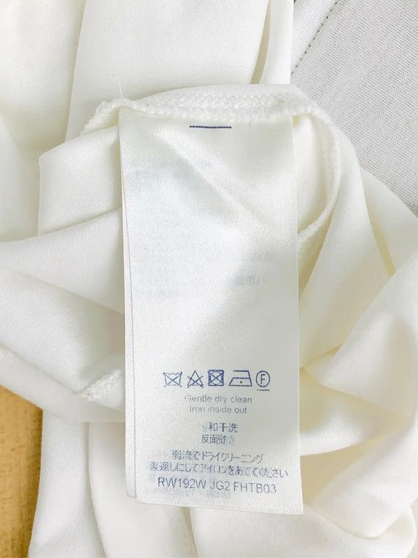 Louis Vuitton Louis Vuitton Cotton White T-Shirt for Women 0089 Size M / US 6-8 / IT 42-44 - 8 Thumbnail