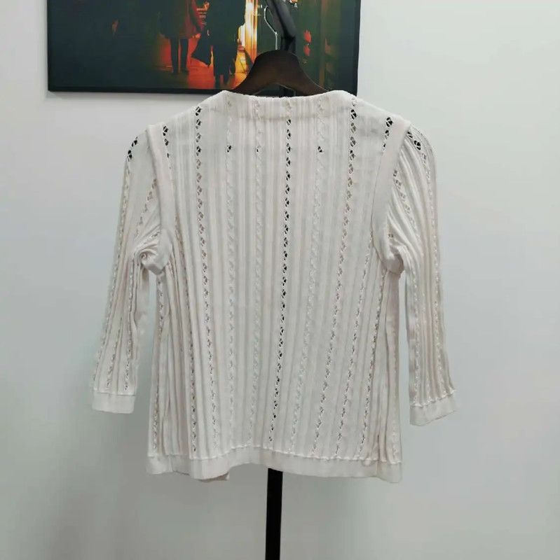 Louis Vuitton Louis Vuitton Cream Silk Women's T-Shirt 0089 Size ONE SIZE - 2 Thumbnail