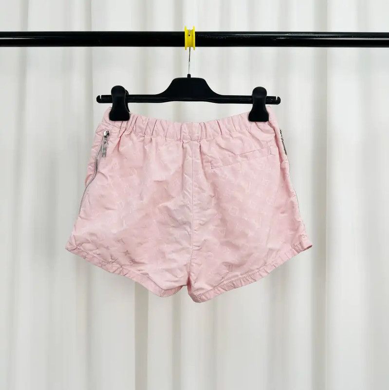 Louis Vuitton Louis Vuitton Summer Pink Logo Women's Shorts 0089 Size 23" - 2 Thumbnail