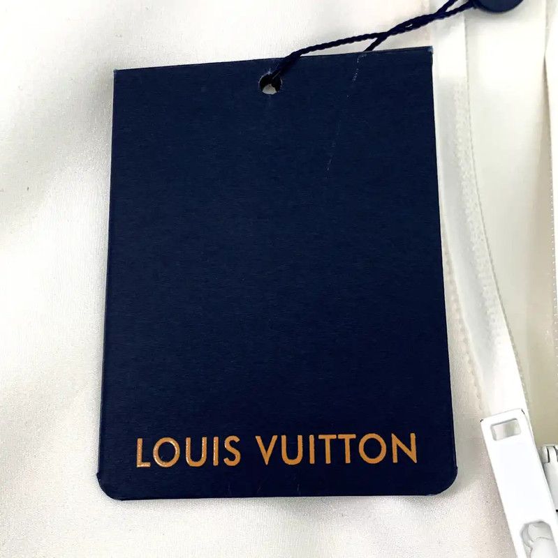 Louis Vuitton Louis Vuitton White Women's XS T-Shirt 0089 Size XS / US 0-2 / IT 36-38 - 7 Thumbnail