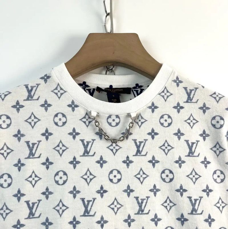 Louis Vuitton Louis Vuitton Summer White Graphic T-Shirt 0089 Size S / US 4 / IT 40 - 3 Thumbnail