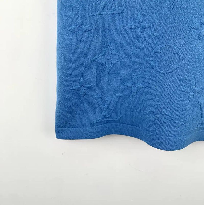 Louis Vuitton Louis Vuitton Blue Cotton Women's T-Shirt 0089 Size XS / US 0-2 / IT 36-38 - 4 Thumbnail