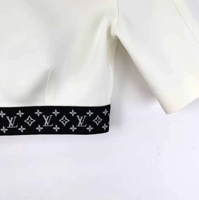 Louis Vuitton Louis Vuitton White Short Sleeve Women's Tee 0089 Size XXS / US 00 / IT 34 - 4 Thumbnail