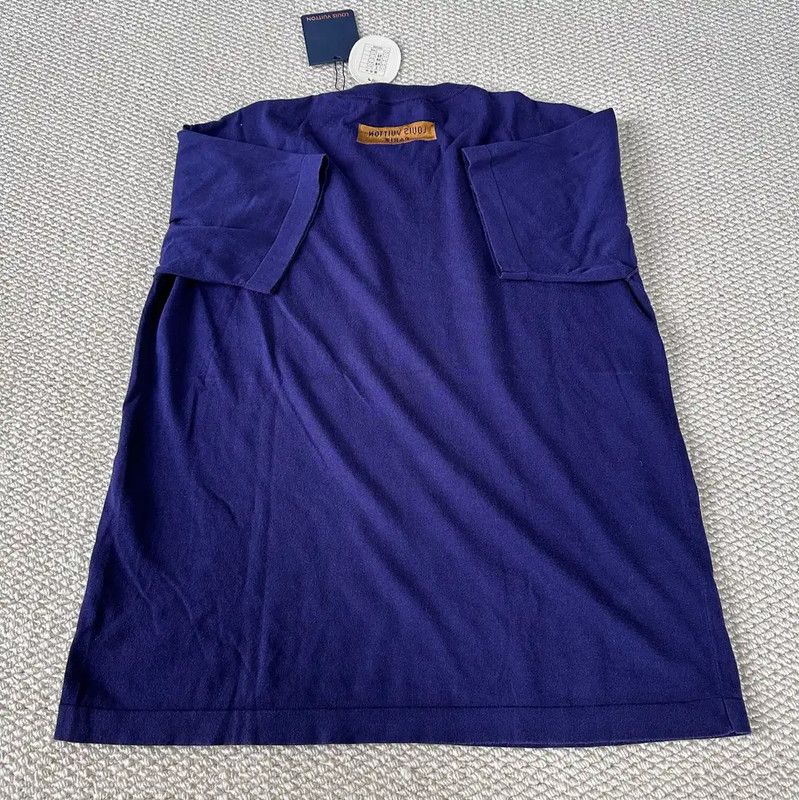 Louis Vuitton Louis Vuitton Women's Wool Blend T-Shirt in Navy 0089 Size S / US 4 / IT 40 - 2 Thumbnail