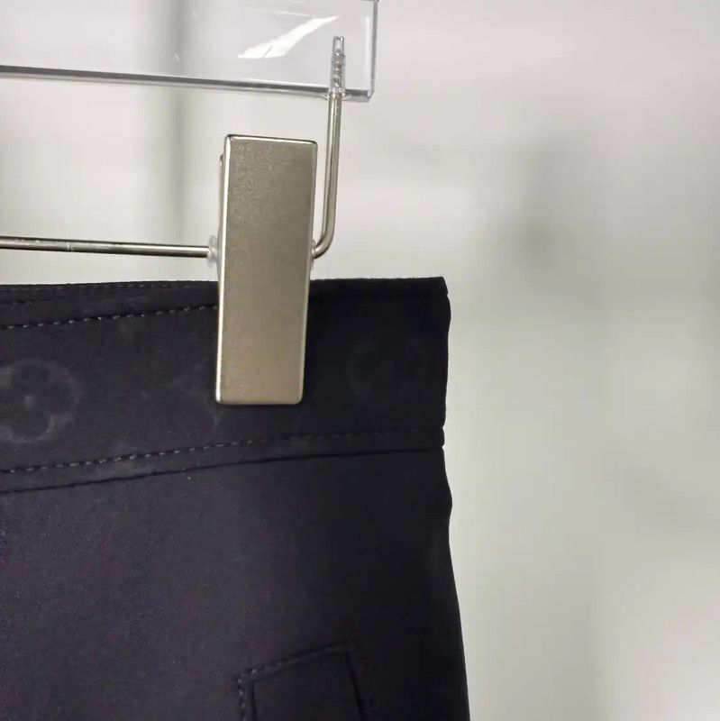 Louis Vuitton Louis Vuitton Black Women's Casual Pants 0089 Size 23" - 4 Thumbnail