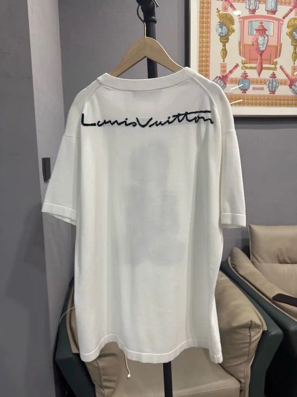 Louis Vuitton Louis Vuitton White Cotton Women's T-Shirt 0089 Size L / US 10 / IT 46 - 2 Thumbnail