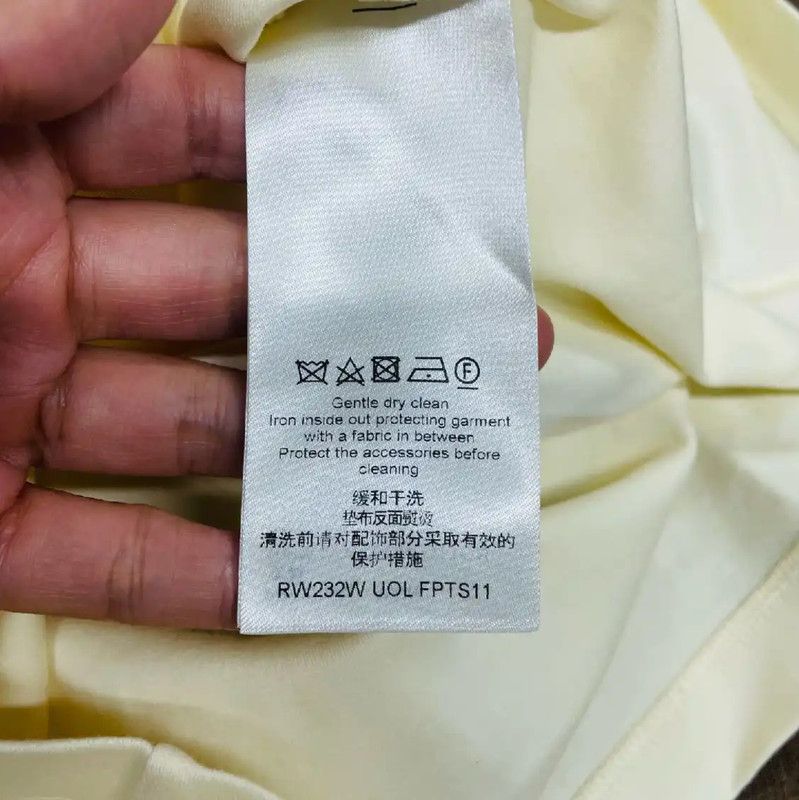 Louis Vuitton Louis Vuitton Beige Cotton Women's T-Shirt 0089 Size XS / US 0-2 / IT 36-38 - 5 Thumbnail