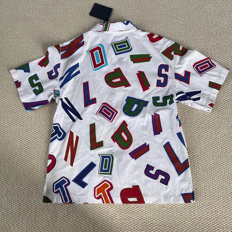 Louis Vuitton Louis Vuitton Colorful Logo Women's T-Shirt 0089 Size M / US 6-8 / IT 42-44 - 2 Thumbnail