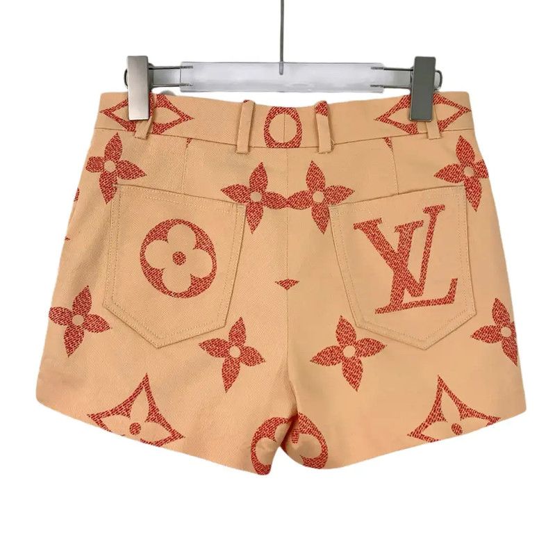 Louis Vuitton Louis Vuitton Yellow Cotton Women's Shorts 0089 Size 22" - 2 Thumbnail