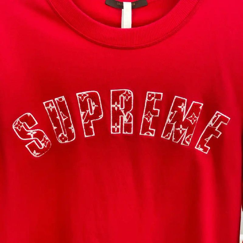 Louis Vuitton Louis Vuitton Red Cotton Women's Sweatshirt 0089 Size L / US 10 / IT 46 - 4 Thumbnail