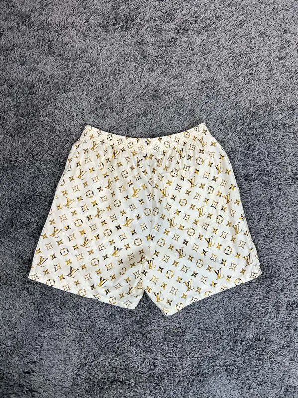 Louis Vuitton Louis Vuitton White Cotton XS Women's Shorts 0089 Size 22" - 2 Thumbnail