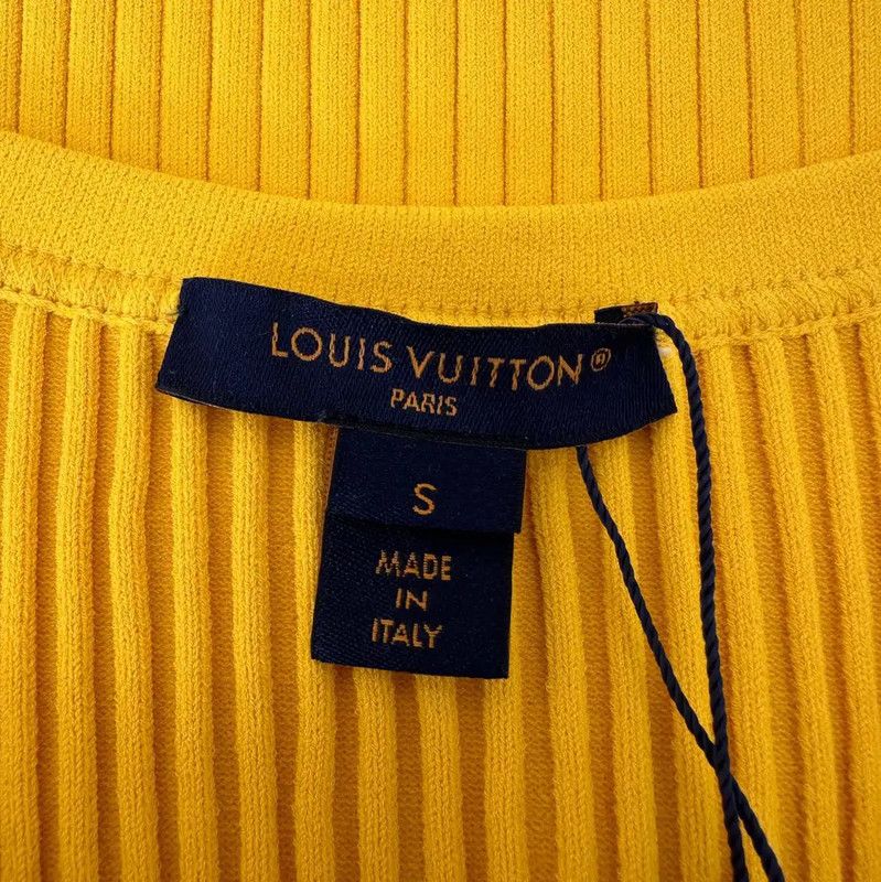 Louis Vuitton Louis Vuitton Yellow Knit Logo Top 0089 Size S / US 4 / IT 40 - 5 Thumbnail