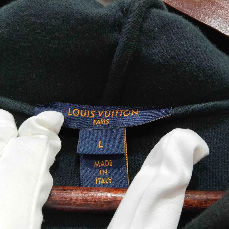 Louis Vuitton Louis Vuitton Black Cotton Long Sleeve Hoodie 0089 Size L / US 10 / IT 46 - 3 Thumbnail