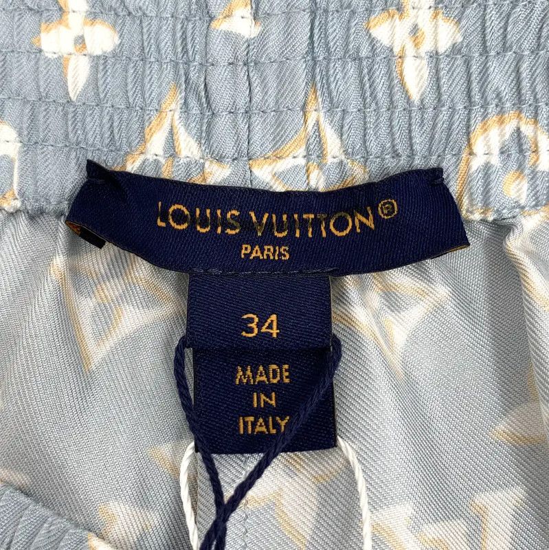 Louis Vuitton Louis Vuitton Light Blue Silk Women's Shorts 0089 Size 22" - 5 Thumbnail