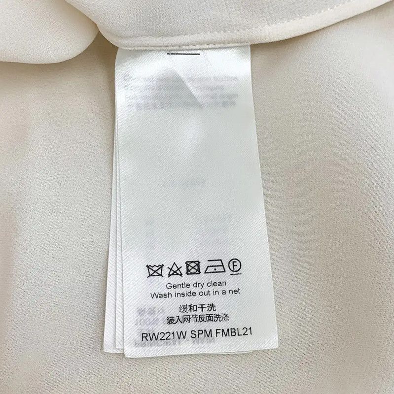 Louis Vuitton Louis Vuitton Beige Silk Ruffle Blouse 0089 Size XS / US 0-2 / IT 36-38 - 6 Thumbnail