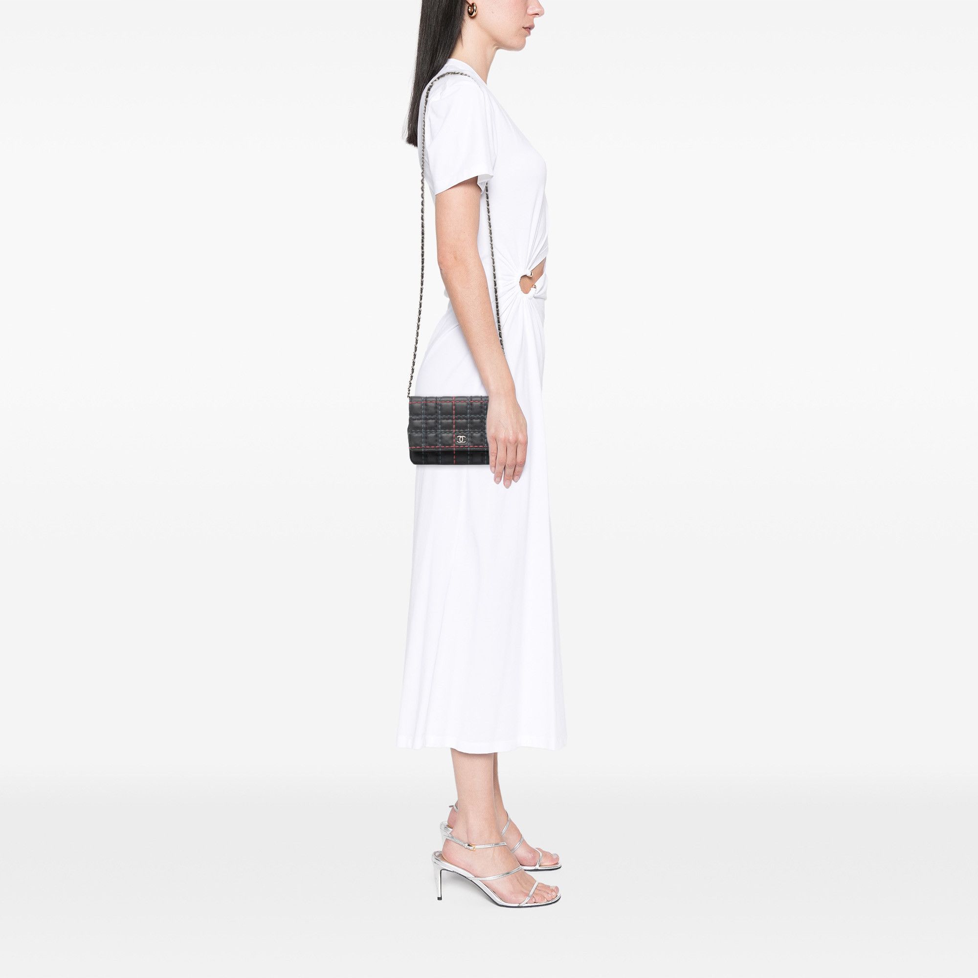 Chanel Chanel CC Square Stitched Calfskin Wallet on Chain Size ONE SIZE - 11 Thumbnail