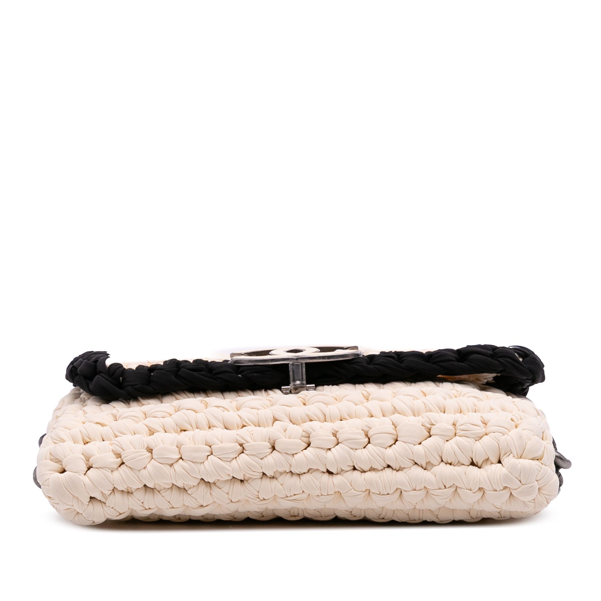 Chanel Chanel Neoprene Fancy Crochet Flap Size ONE SIZE - 3 Thumbnail
