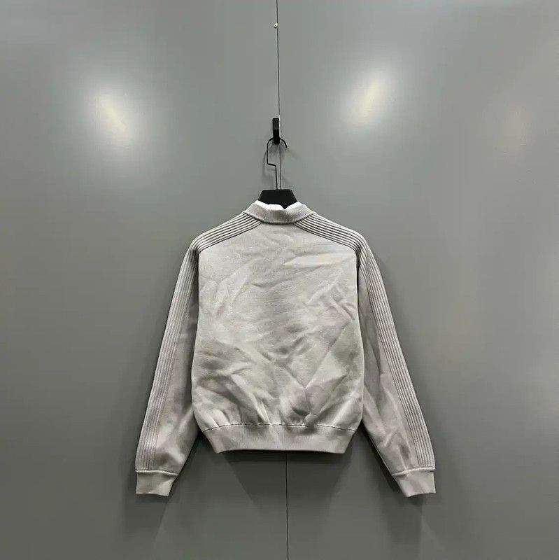 Louis Vuitton Louis Vuitton Gray Cotton Long Sleeve Pullover 0089 Size S / US 4 / IT 40 - 2 Thumbnail