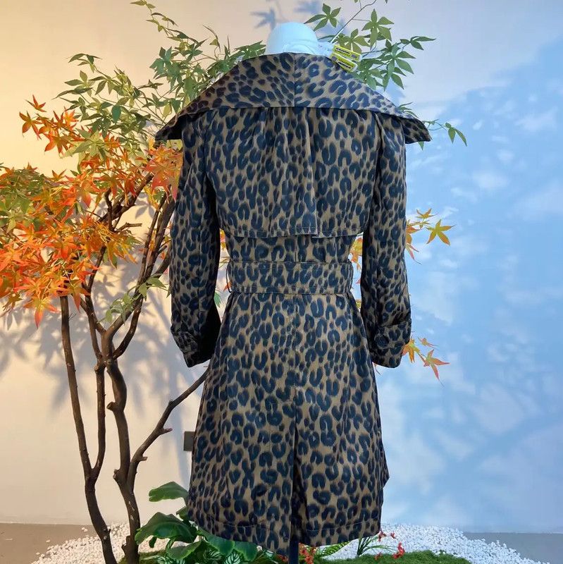 Louis Vuitton Louis Vuitton Multi-Color Nylon Women's Trench Coat 0089 Size M / US 6-8 / IT 42-44 - 2 Thumbnail