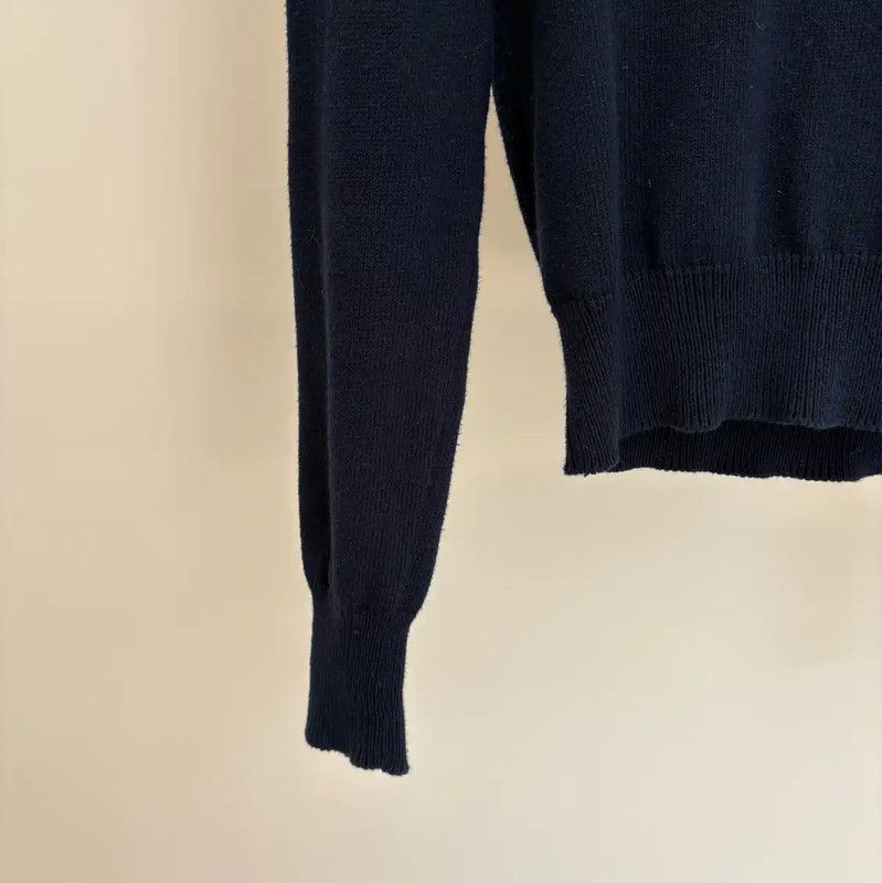 Louis Vuitton Louis Vuitton Black Knit Sweater with Logo 0089 Size XS / US 0-2 / IT 36-38 - 4 Thumbnail