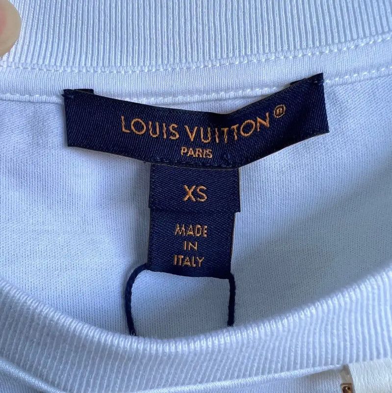 Louis Vuitton Louis Vuitton Women's White Cotton T-Shirt 0089 Size XS / US 0-2 / IT 36-38 - 4 Thumbnail