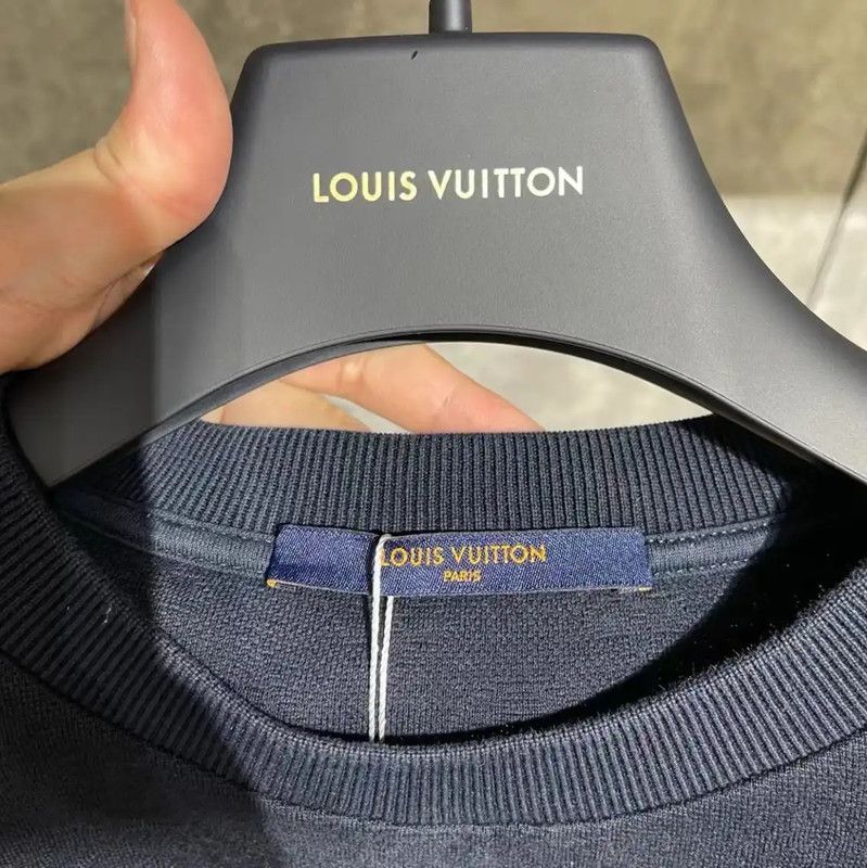 Louis Vuitton Louis Vuitton Black Cotton Women's T-Shirt 0089 Size S / US 4 / IT 40 - 3 Thumbnail