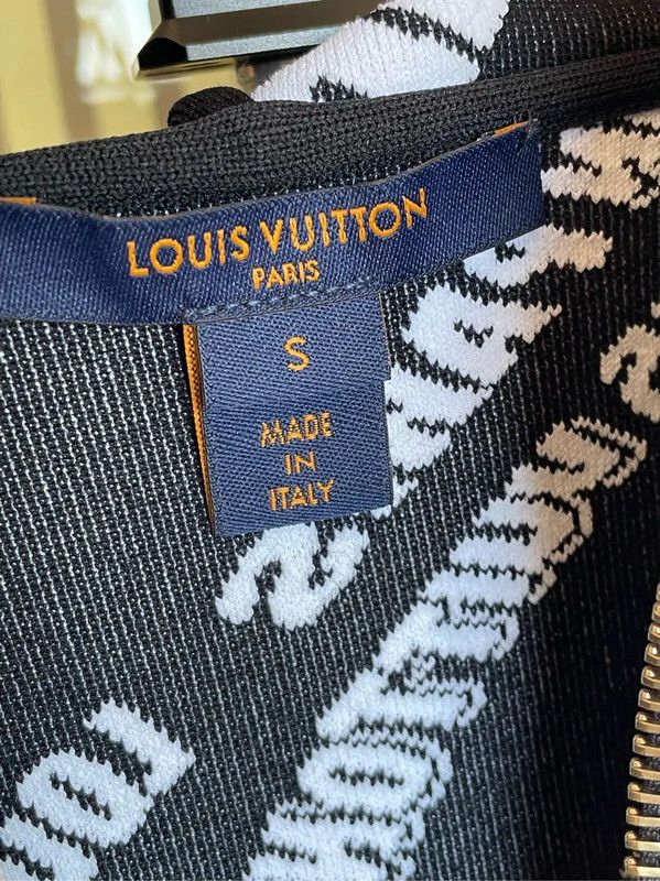 Louis Vuitton Louis Vuitton Women's White Knit Sweater Size S 0089 Size S / US 4 / IT 40 - 3 Thumbnail