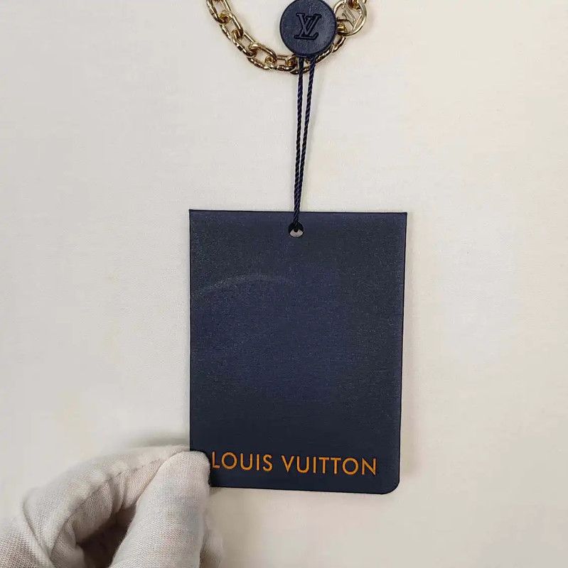 Louis Vuitton Louis Vuitton White Cotton T-Shirt for Women 0089 Size XS / US 0-2 / IT 36-38 - 3 Thumbnail