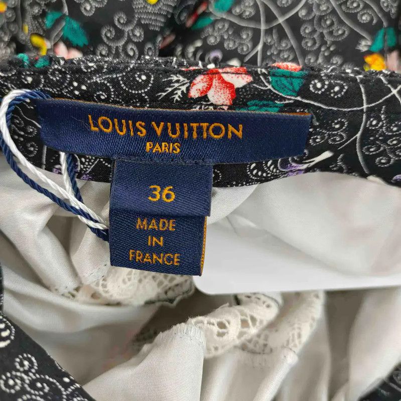 Louis Vuitton Louis Vuitton Floral Cotton T-Shirt for Women 0089 Size XS / US 0-2 / IT 36-38 - 3 Thumbnail