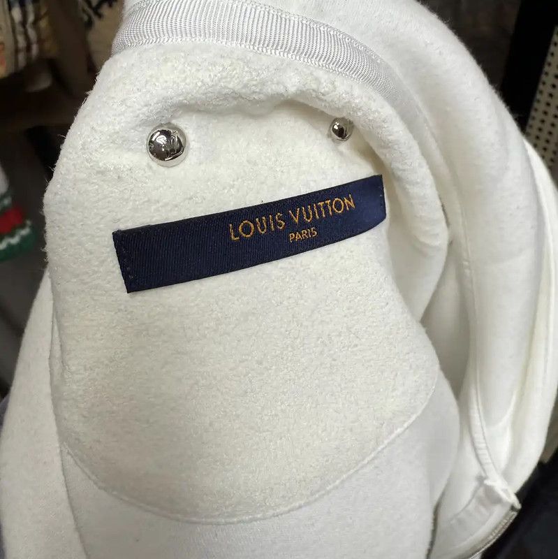 Louis Vuitton Louis Vuitton White Cotton Women's Jacket 0089 Size M / US 6-8 / IT 42-44 - 3 Thumbnail