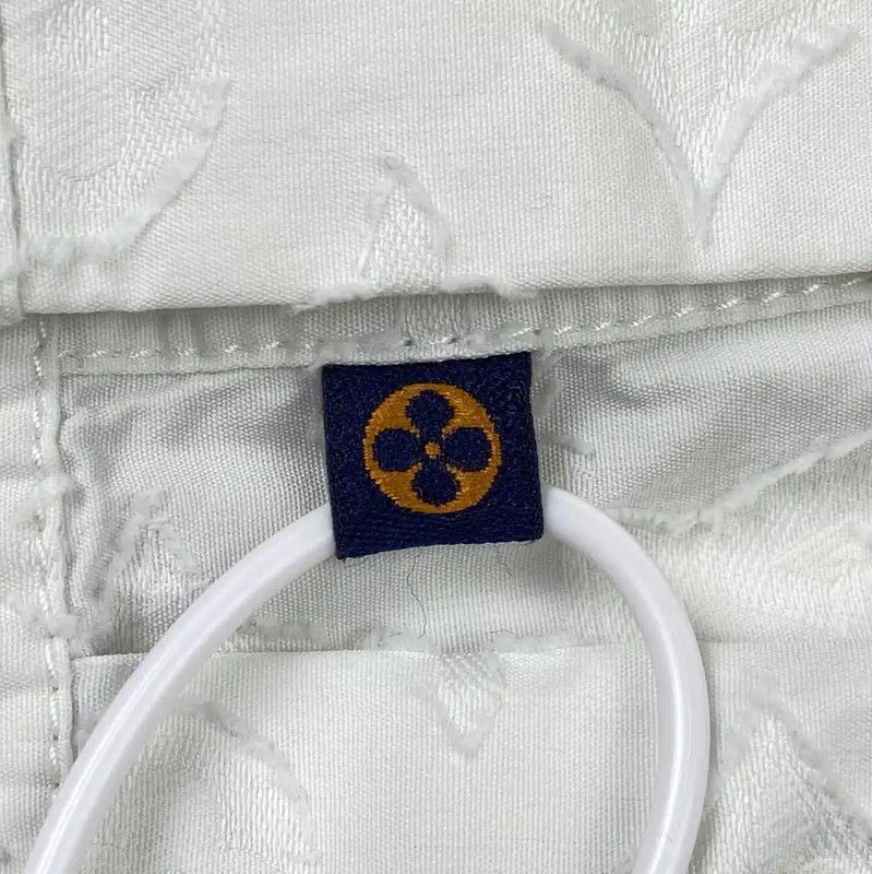 Louis Vuitton Louis Vuitton White Cotton Women's Shirt 0089 Size M / US 6-8 / IT 42-44 - 4 Thumbnail