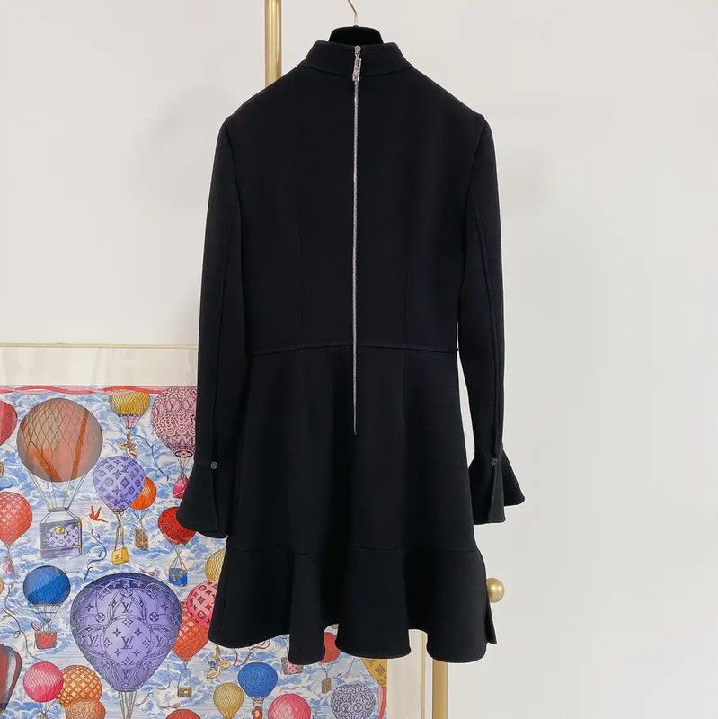 Louis Vuitton Louis Vuitton Black Wool Long Sleeve Dress 0089 Size M / US 6-8 / IT 42-44 - 2 Thumbnail