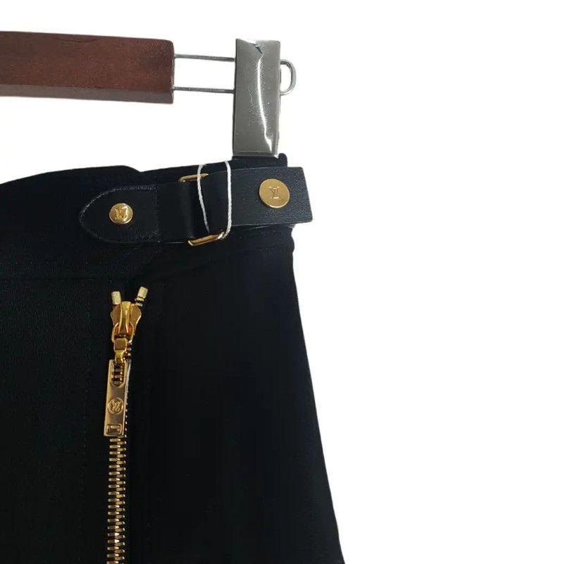 Louis Vuitton Louis Vuitton Black Cotton Blend Mini Skirt 0089 Size 22" - 3 Thumbnail