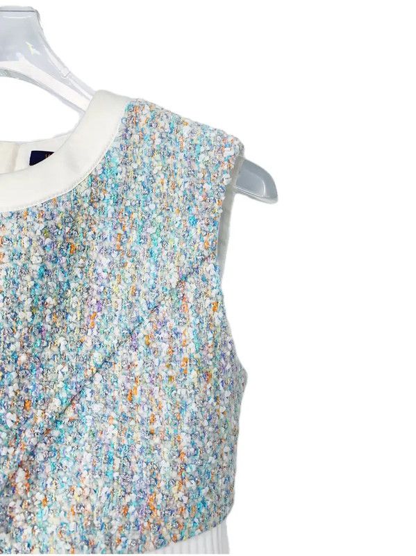 Louis Vuitton Louis Vuitton Multi-Color Women's T-Shirt 0089 Size XS / US 0-2 / IT 36-38 - 4 Thumbnail