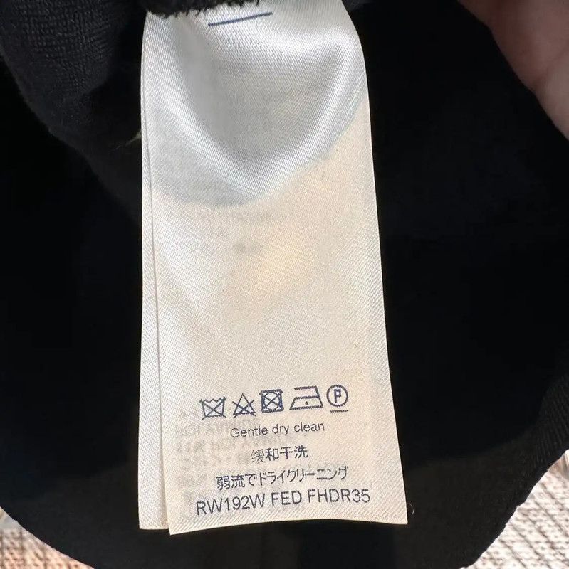 Louis Vuitton Louis Vuitton Black Cotton Women's Sweatshirt Size S 0089 Size S / US 4 / IT 40 - 5 Thumbnail