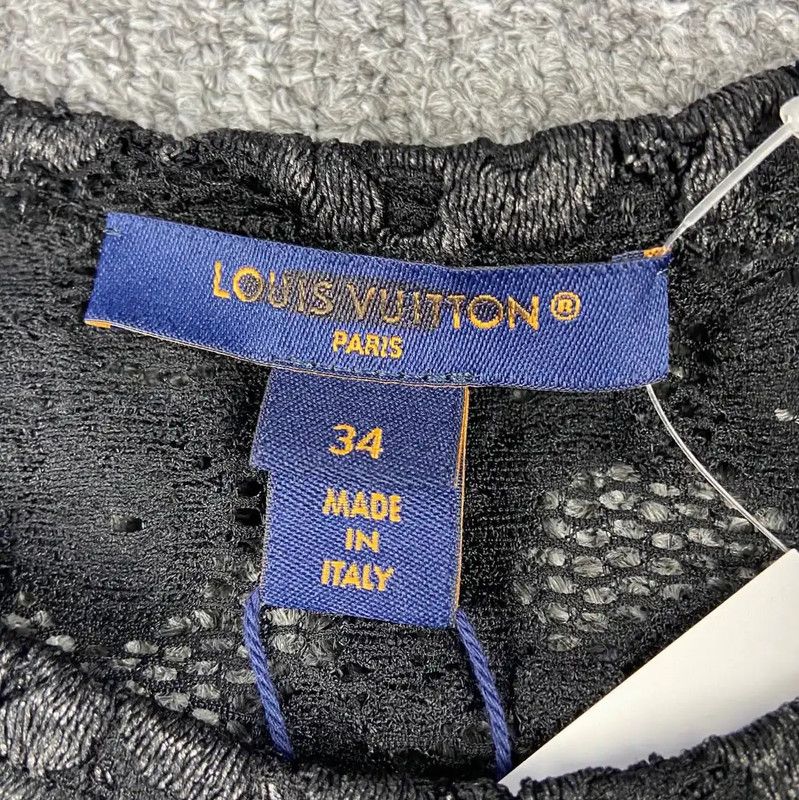 Louis Vuitton Louis Vuitton Black XS T-Shirt with Lace 0089 Size XS / US 0-2 / IT 36-38 - 4 Thumbnail