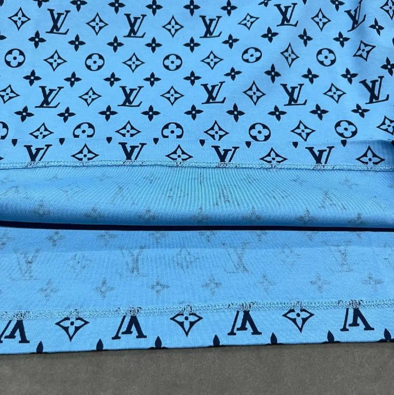 Louis Vuitton Louis Vuitton Blue Cotton T-Shirt for Women 0089 Size XS / US 0-2 / IT 36-38 - 6 Thumbnail