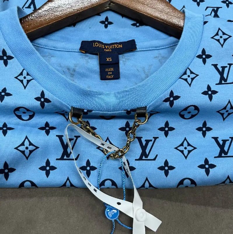 Louis Vuitton Louis Vuitton Blue Cotton T-Shirt for Women 0089 Size XS / US 0-2 / IT 36-38 - 3 Thumbnail