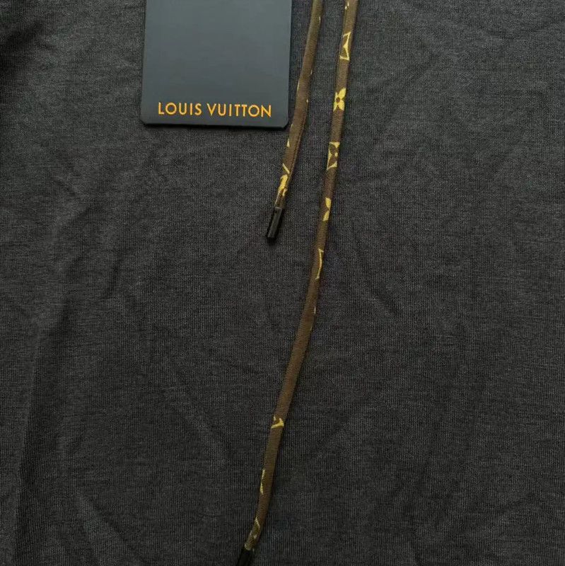 Louis Vuitton Louis Vuitton Black Women's T-Shirt Size S 0089 Size S / US 4 / IT 40 - 4 Thumbnail