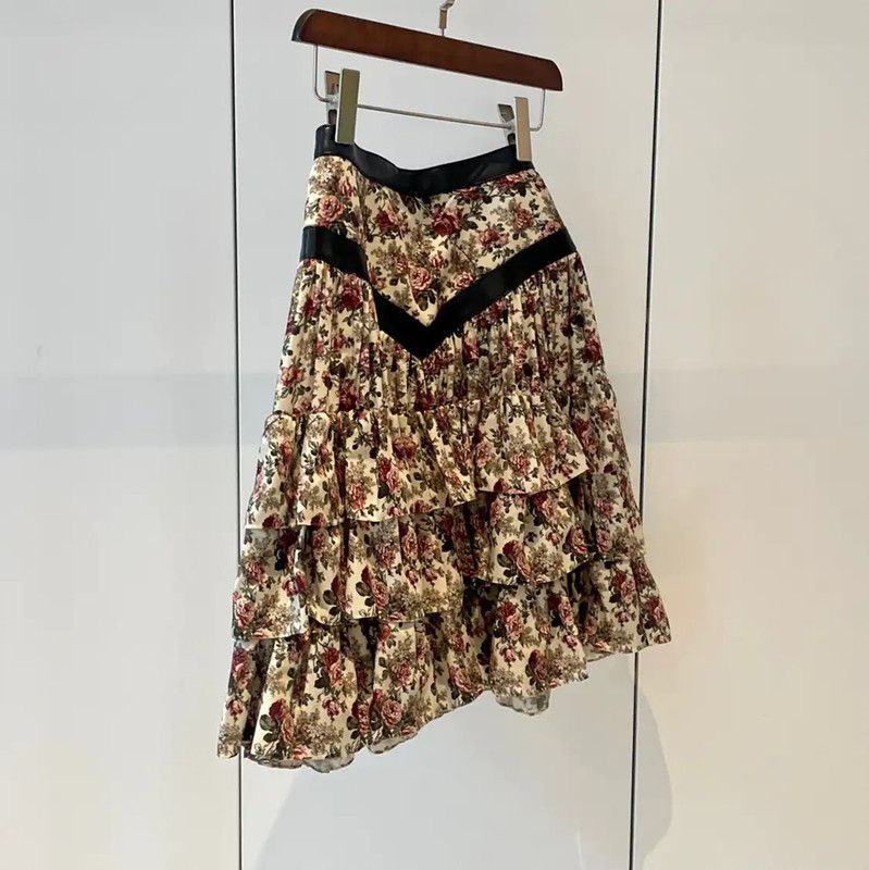 Louis Vuitton Louis Vuitton Floral Ruffled Skirt for Summer 0089 Size 23" - 3 Thumbnail