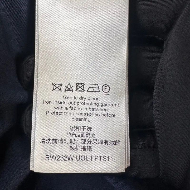 Louis Vuitton Louis Vuitton Women's Navy Cotton T-Shirt 0089 Size M / US 6-8 / IT 42-44 - 4 Thumbnail