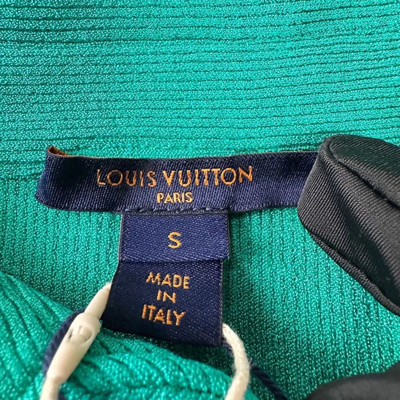 Louis Vuitton Louis Vuitton Green Cotton Women's T-Shirt 0089 Size S / US 4 / IT 40 - 5 Thumbnail