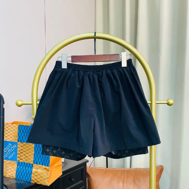 Louis Vuitton Louis Vuitton Black Nylon Women's Shorts 0089 Size 23" - 2 Thumbnail